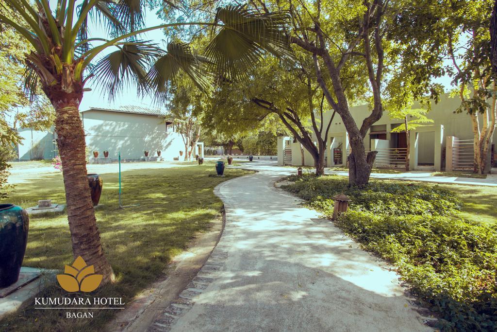 Kumudara Hotell Bagan Exteriör bild